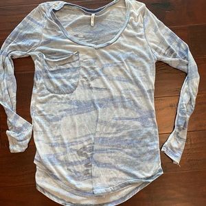 Z supply blue camo top